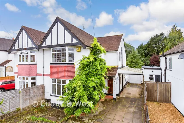 Ashurst Road, Tadworth, KT20, photo 1
