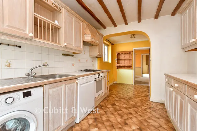 Ashurst Road, Tadworth, KT20, photo 3