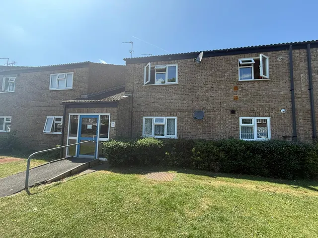 Appleyard Peterborough, PE2, photo 1