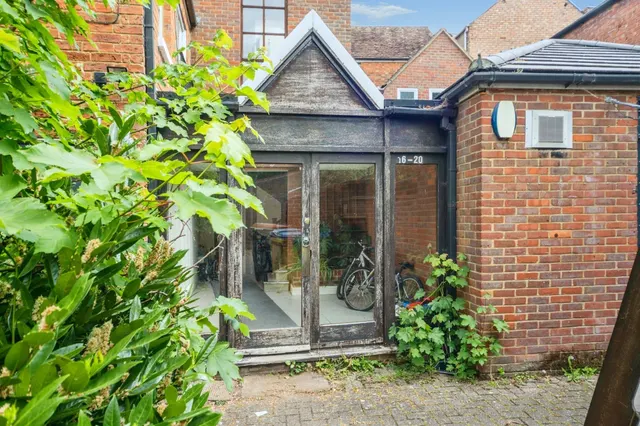 Cofferidge Close, Stony Stratford, Milton Keynes, photo 1