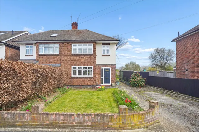 Winchester Avenue, Upminster, RM14, photo 1