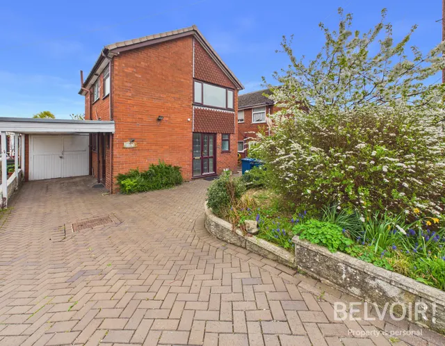 Copeland Avenue, Tittensor, ST12, photo 1