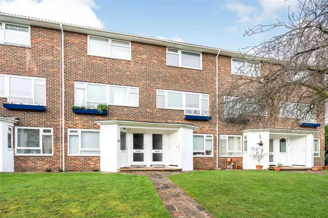 Cadogan Court, Sutton, SM2, photo 1