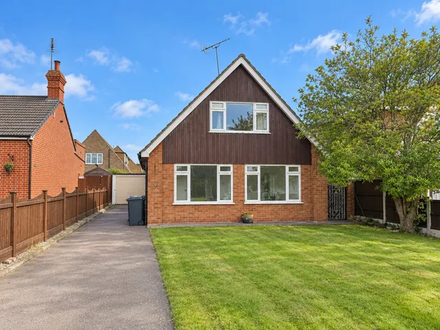 Ashingdon Road, Rochford, SS4, photo 1