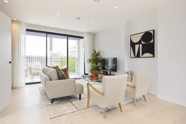 Coverdale Road, Willesden Green, NW2 4BE, photo 1