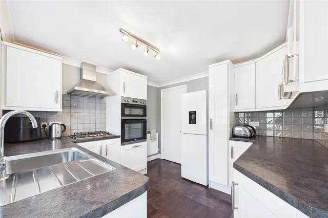 Chilcompton Road, Midsomer Norton, BA3, photo 3