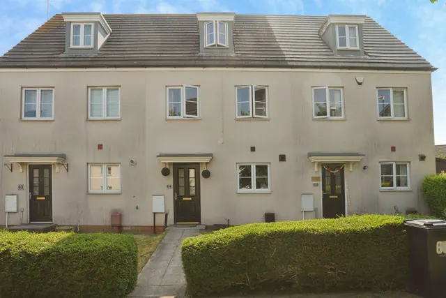 College Way, Filton, Bristol, photo 1