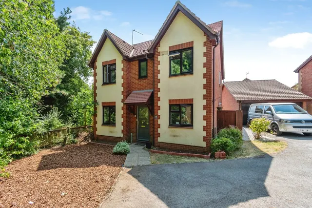 Stainers Way, Chippenham, photo 1