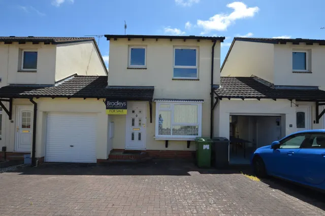 Chepstow Close, Countess Wear, Exeter, Devon, EX2