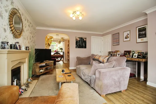 Photo 2 — College View, Leeds, West Yorkshire, LS12
