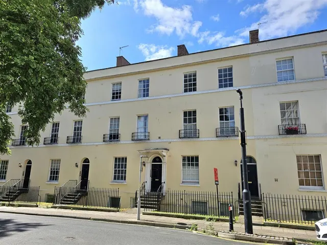 Brunswick Square, Gloucester, GL1, photo 1