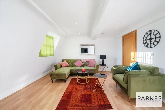 Photo 2 — Chilworth Street, London, W2 6LL
