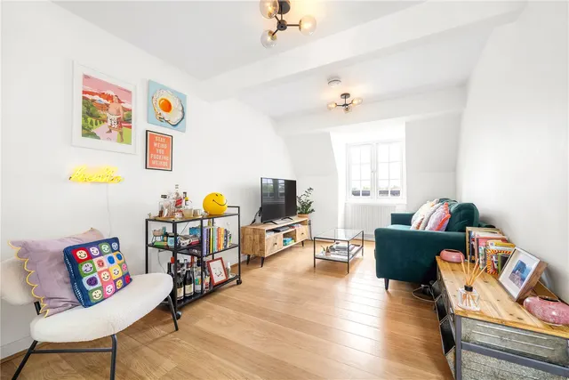 Walcot House, East Dulwich Estate, SE22, photo 1