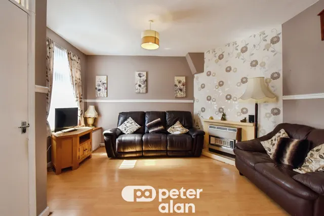Queens Road, Merthyr Tydfil, CF47, photo 2