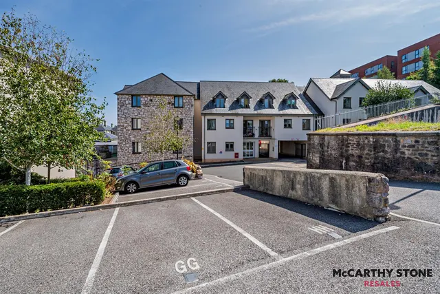 East Street, Newton Abbot, TQ12, photo 1