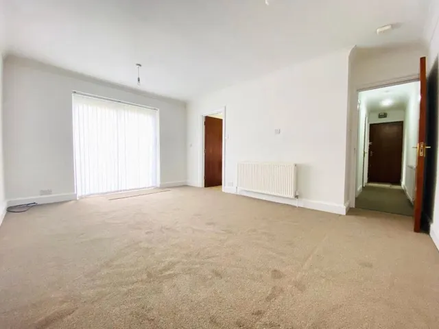 Cypress Road, London, SE25, photo 1