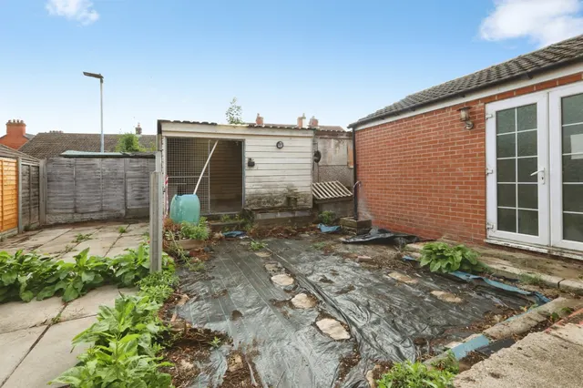 Photo 2 — Queen Street, Thorne, Doncaster