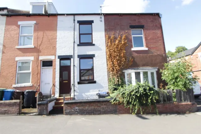 Valley Road, Sheffield, S8, photo 1