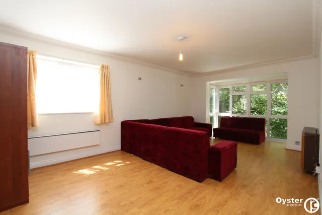 Wolverton Road, Stanmore, HA7, photo 3