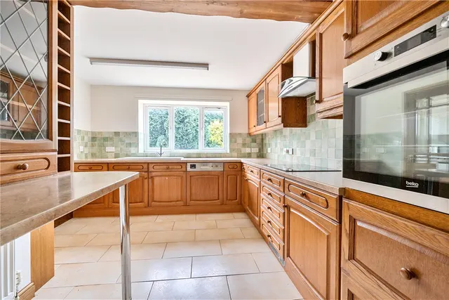 Tuppenhurst Lane, Rugeley, WS15, photo 2
