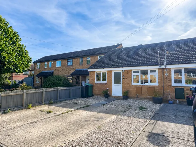 Westbourne Drive, Hardwicke, GL2, photo 1