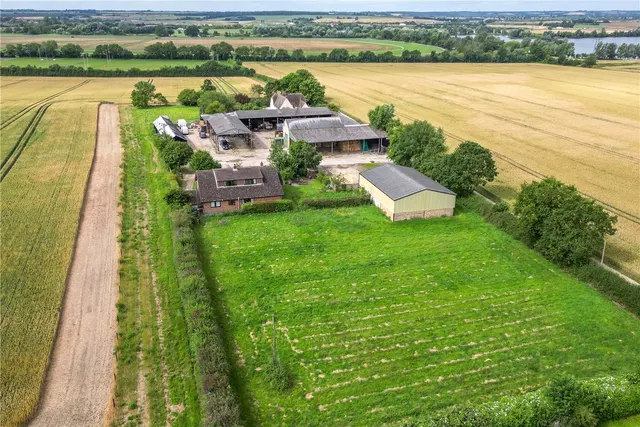 Waterloo Farmhouse, Great Stukeley, PE28, photo 2
