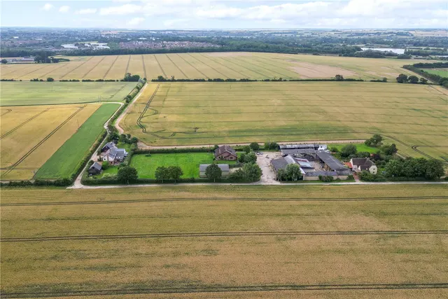 Waterloo Farmhouse, Great Stukeley, PE28, photo 3