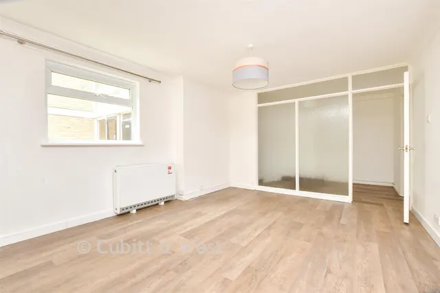 Shirley Road, Wallington, SM6, photo 2