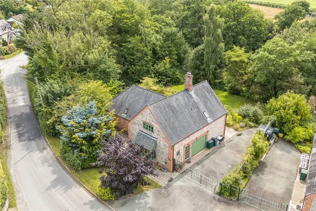 Photo 2 — Pont Robert, Meifod, Powys, SY22 6HY