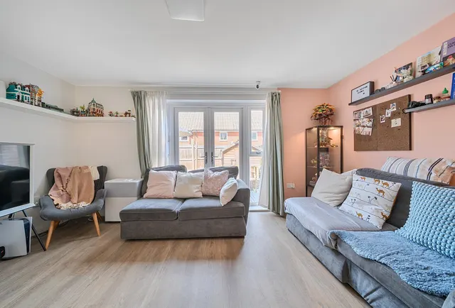 Oatley Way, Fishponds, BS16 2FU, photo 1