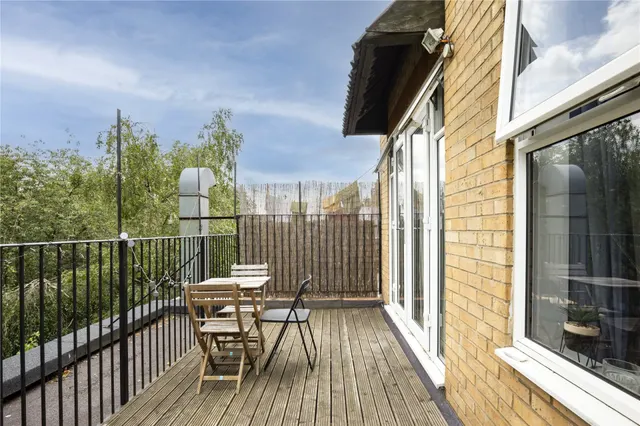 Junction Road, Archway, photo 1
