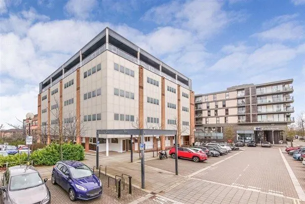 Avebury Boulevard, MILTON KEYNES, Buckinghamshire, MK9, photo 1