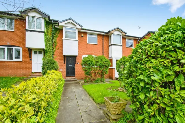 St. Pauls Court, Worsley, Manchester, Greater Manchester, M28, photo 1