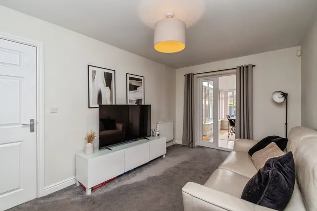 Capercaillie Drive, Cannock, WS11, photo 2
