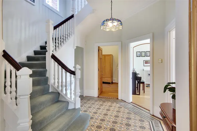 Photo 2 — Castle Avenue, Dover, Kent, CT16