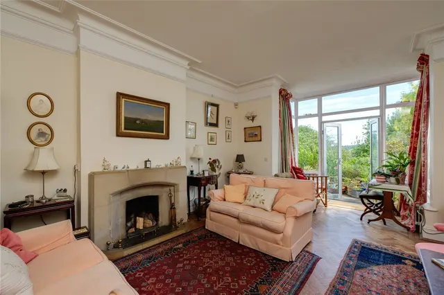 The Avenue, Sherborne, DT9, photo 3
