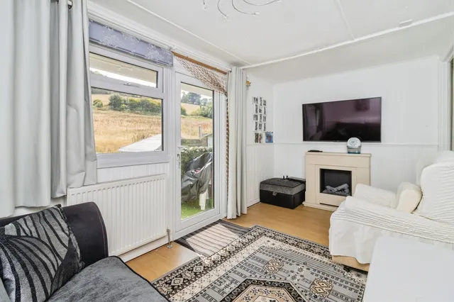 Totnes Road, Paignton, TQ4, photo 2