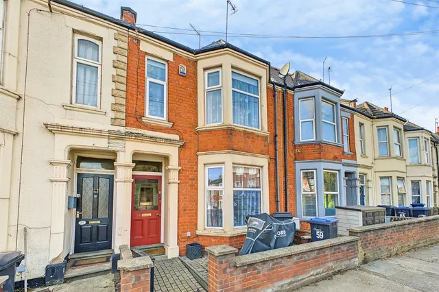 Harlestone Road, Northampton, NN5, photo 1