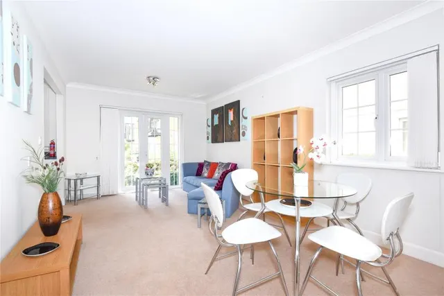 Reliance Way, East Oxford, OX4, photo 1