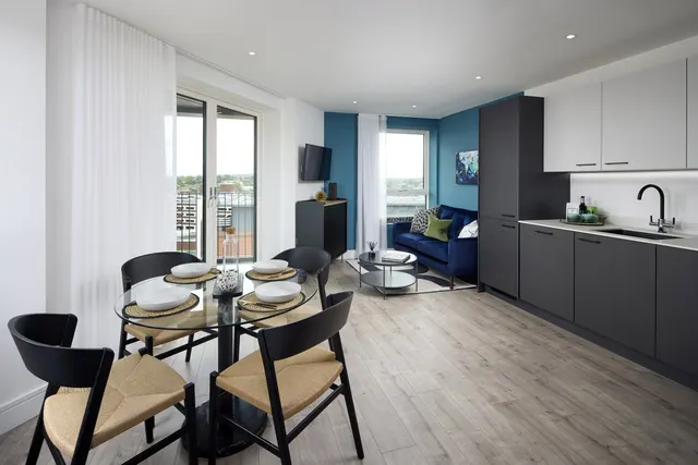 Silver Road, London, SE13, photo 2