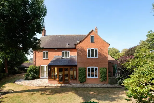 Howarth Close, Burton Bradstock, DT6, photo 3