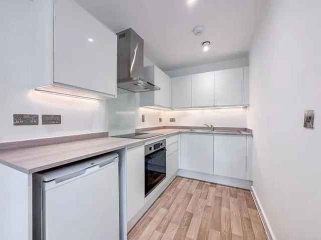 Grovelands Road, Reading, RG30, photo 3