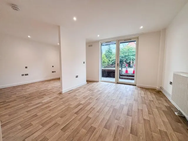 Grovelands Road, Reading, RG30, photo 2