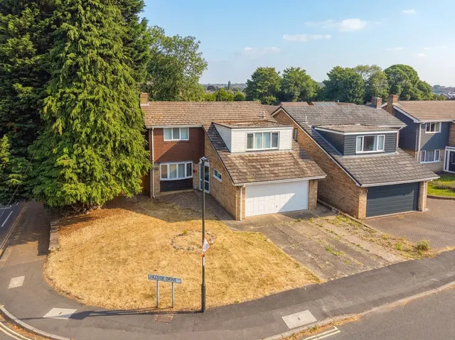 Hillside Drive, Chesterfield, S40, photo 1