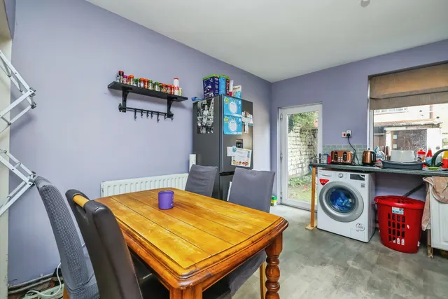 Vine Terrace, Hucknall, NG15, photo 3