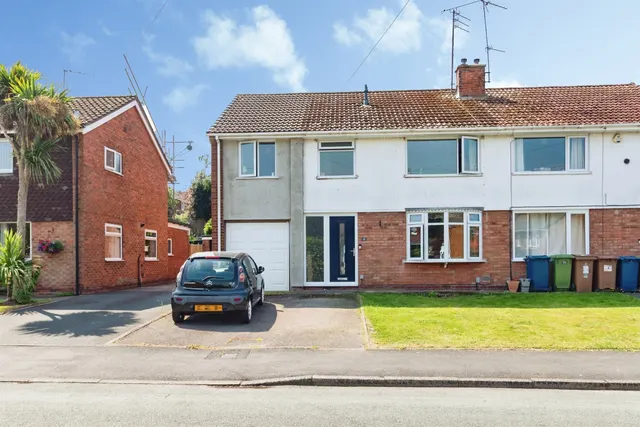 Farmdown Road, Stafford, ST17, photo 1