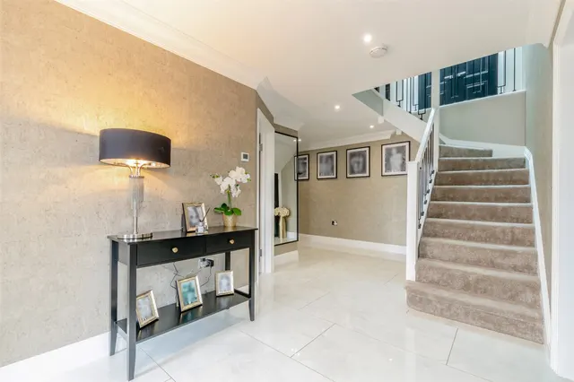 Pear Tree Lane, Shorne, DA12, photo 3