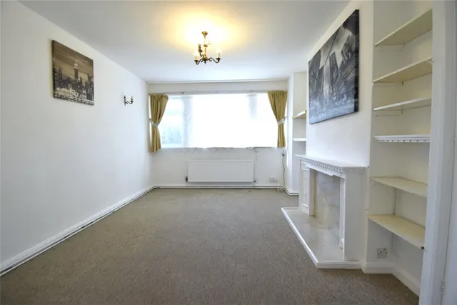 Photo 2 — Kenton Road, Harrow, HA3 9QP