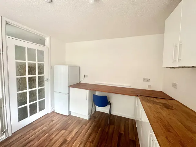 Windsor Street, Beeston, NG9, photo 2