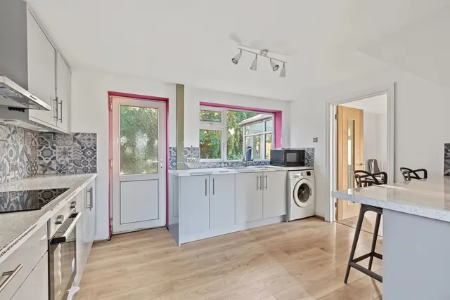 Nursery Road, Ditton, ME20, photo 2